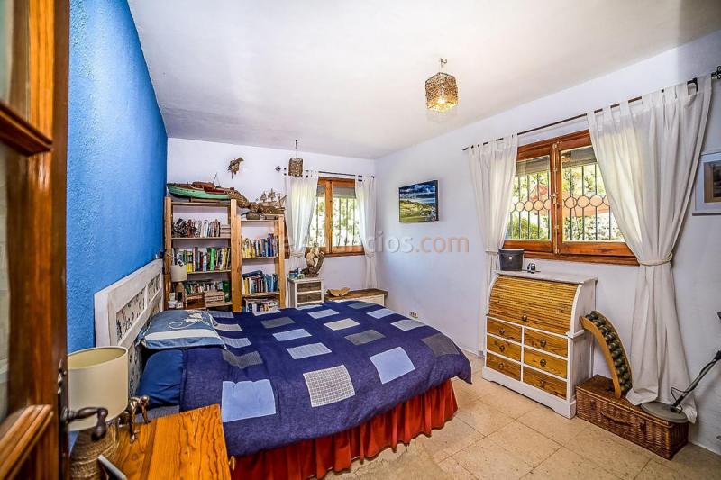 Adosado en venta en  Benichembla