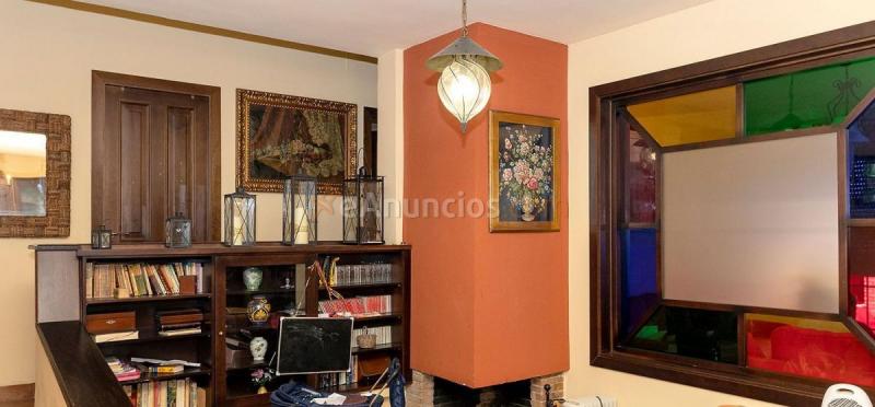 Adosado en venta en  Carmona