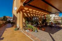 Adosado en venta en  Oeste - Nuevo oeste, Cáceres