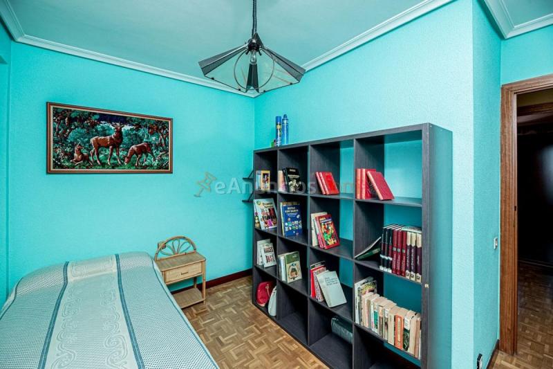 Apartamento en venta en Calle Caamaño, Delicias, Valladolid