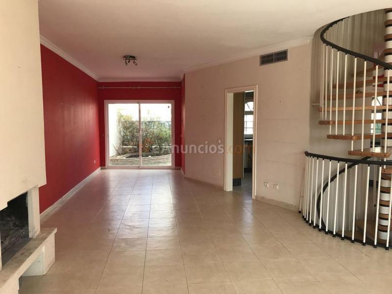Adosado en venta en  Reina Doña Sofia, Torreblanca del Sol, Fuengirola