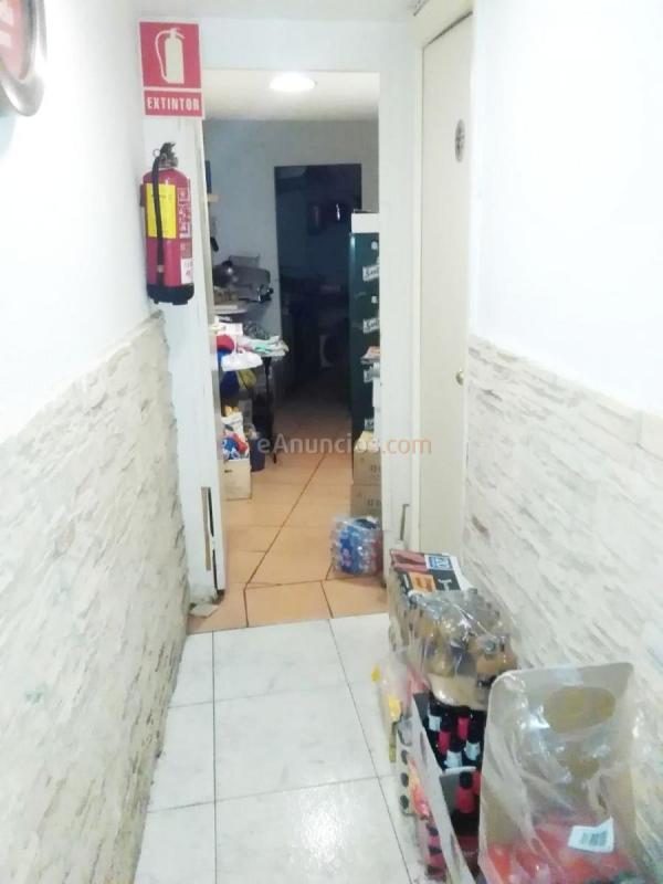 Local Comercial en alquiler en  Les Corts, Barcelona