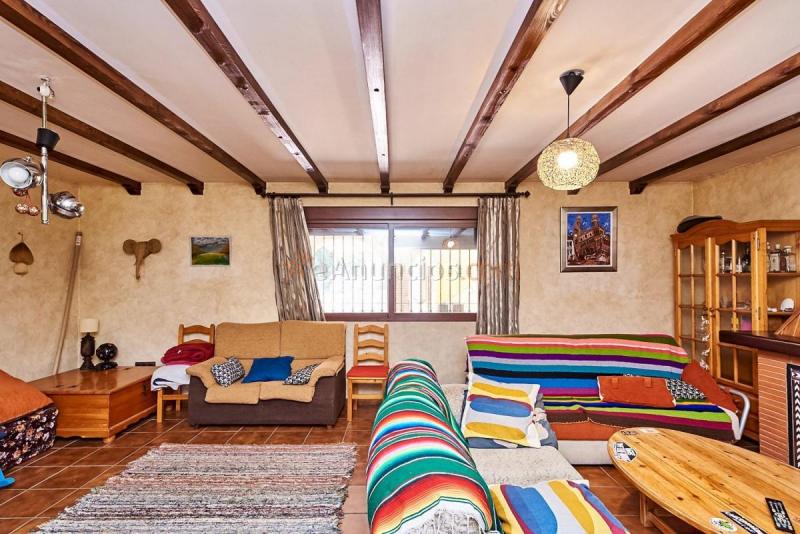 Adosado en venta en  Valdeastillas - Fuentezuelas, Jaén