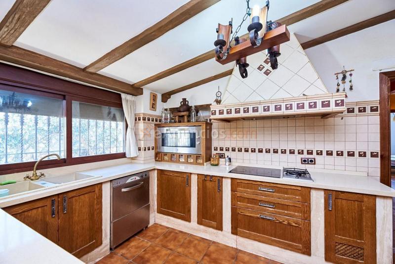 Adosado en venta en  Valdeastillas - Fuentezuelas, Jaén