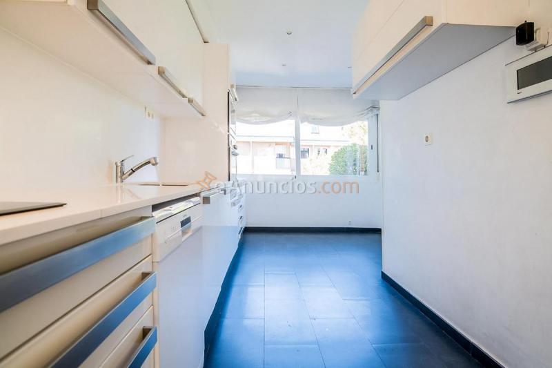 Adosado en venta en  Somosaguas, Pozuelo de Alarcón