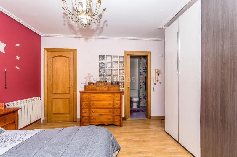 Adosado en venta en  Carrizo