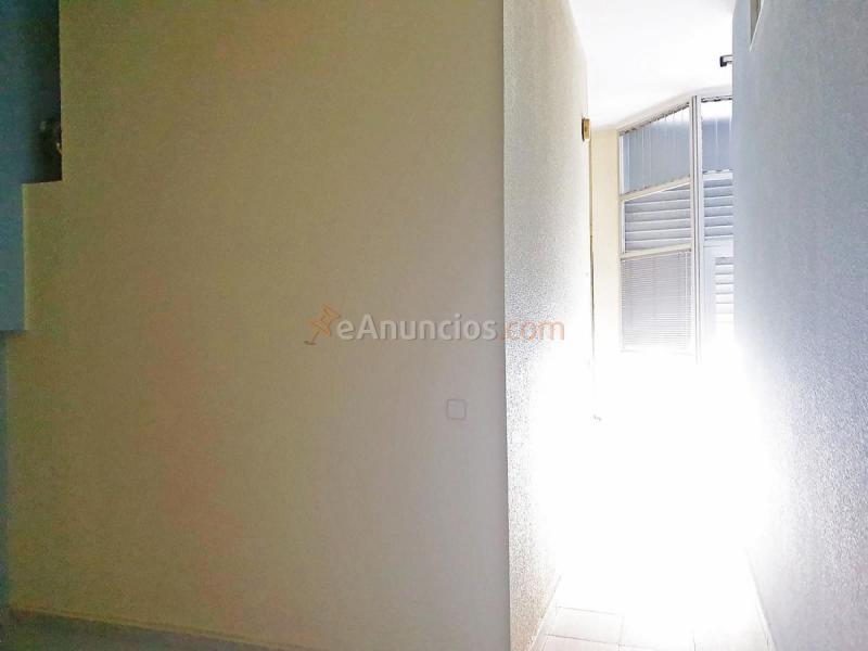 Local Comercial en alquiler en Calle del Periodista Llorente, La Sadia, Valncia