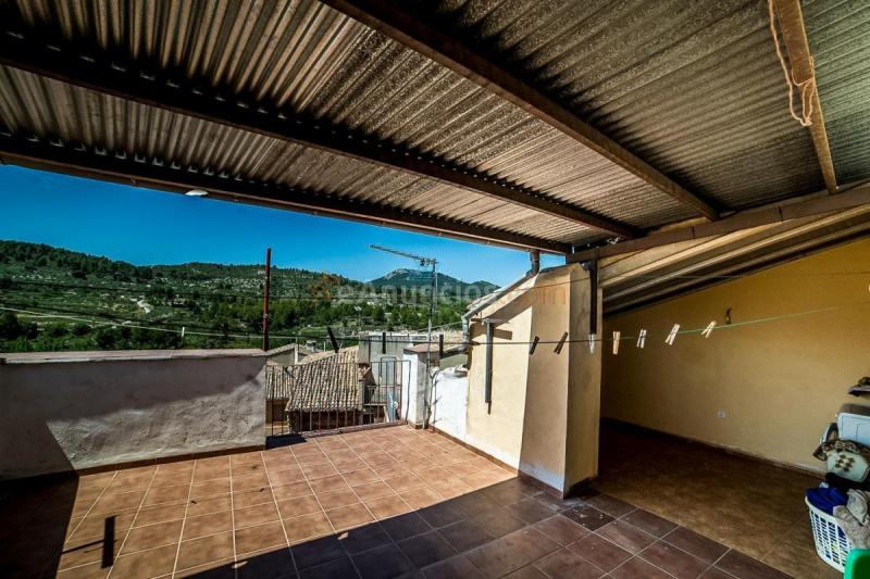 Adosado en venta en  Benilloba