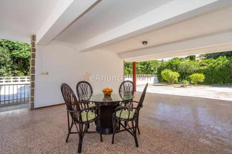 Adosado en venta en  Les RotesLas Rotas, Denia