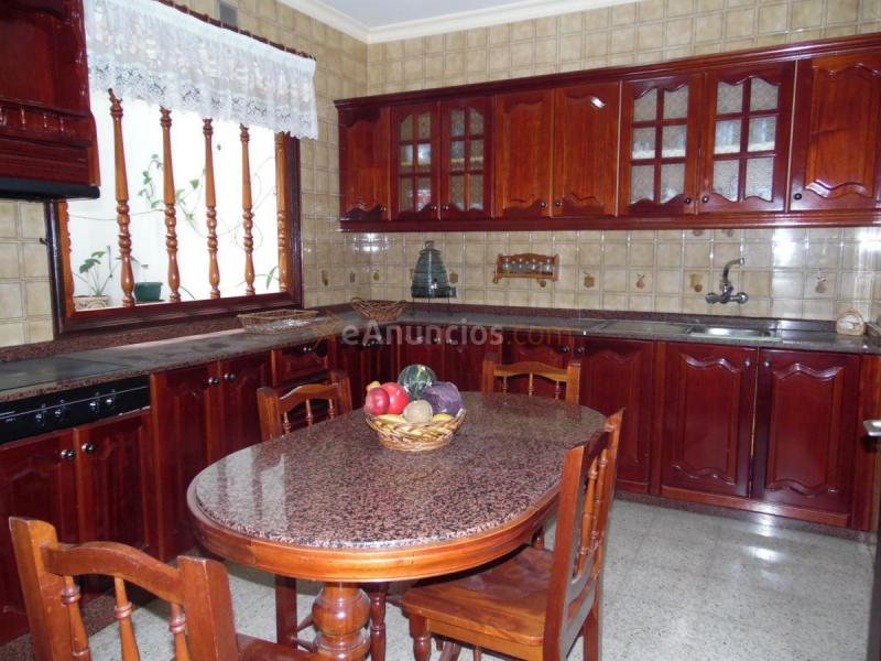 Casa en venta en  Av. Canarias, Vecindario-Los Llanos, Santa Lucía de Tirajana