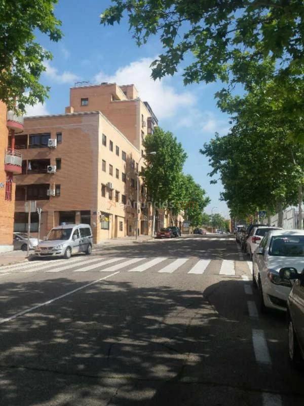 Local Comercial en venta en Calle Avena, Usera, Madrid