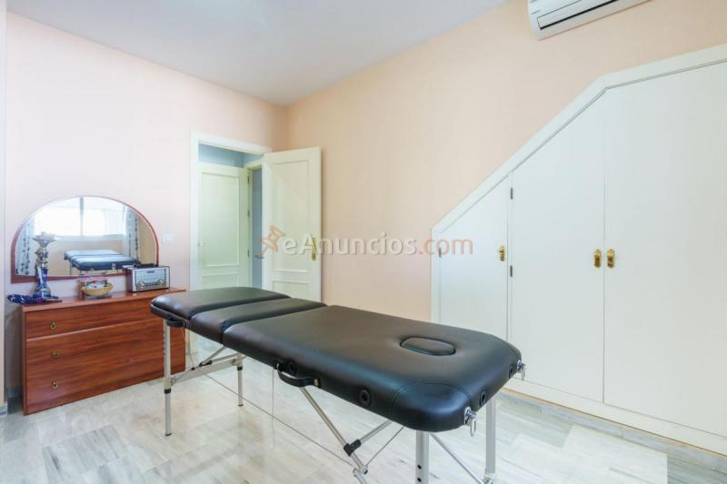 Adosado en venta en  Zona Colegio Europa, Espartinas