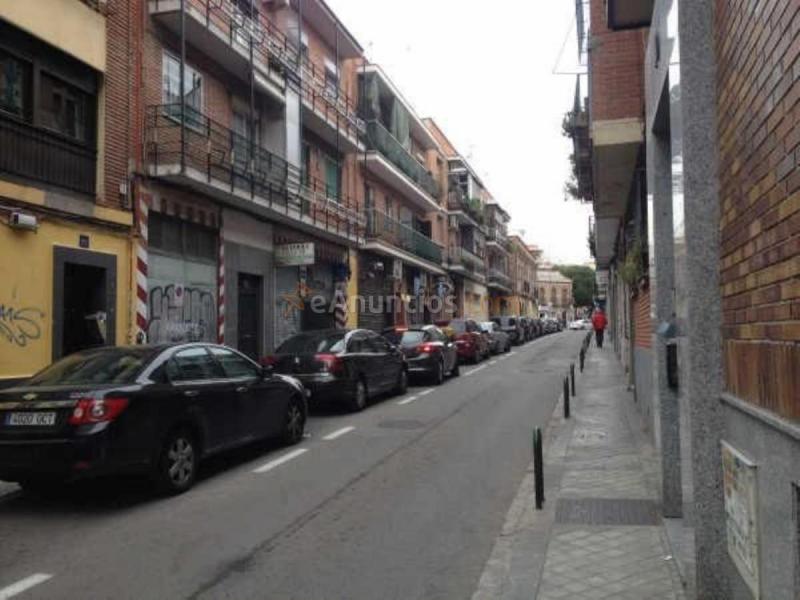 Local Comercial en venta en Calle Doctor Urquiola, Carabanchel, Madrid