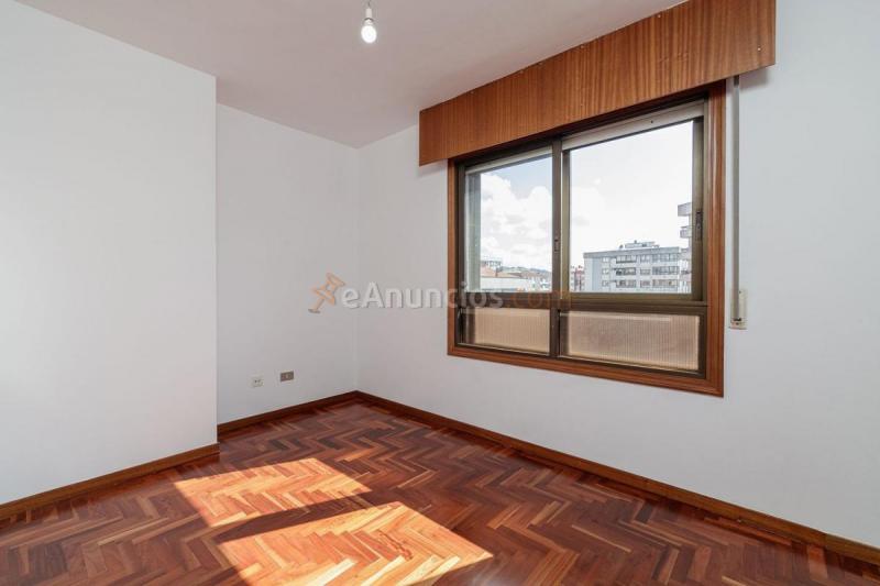 Apartamento en venta en  Centro urbano, Vigo