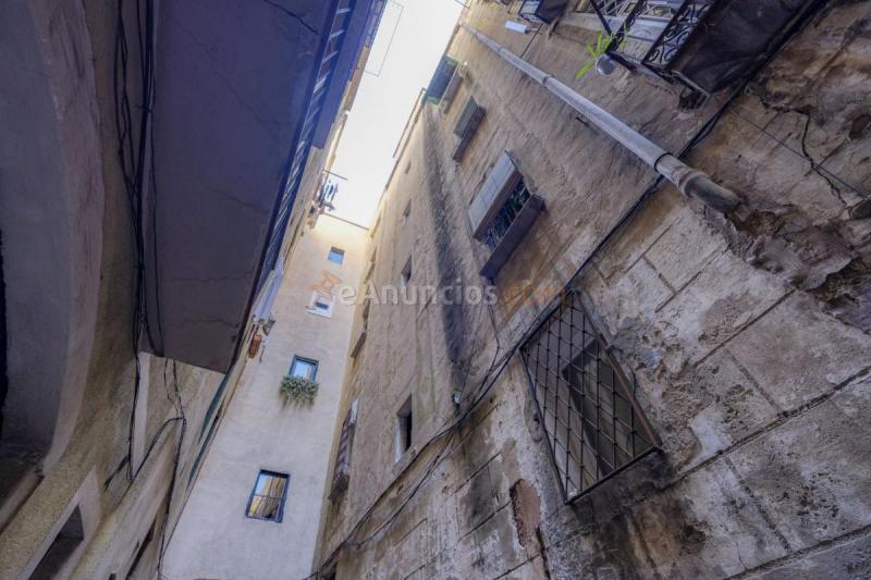 Apartamento en venta en  Ciutat Vella, Barcelona