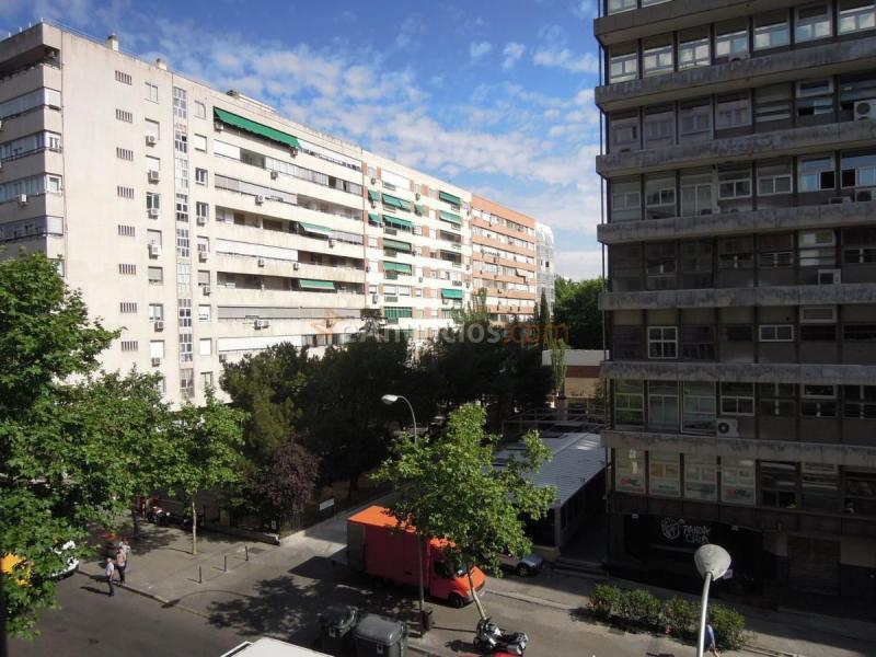 Apartamento en venta en Calle de Hernani, Tetuán, Madrid