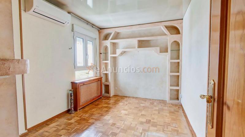 Apartamento en venta en  Fuencarral, Madrid