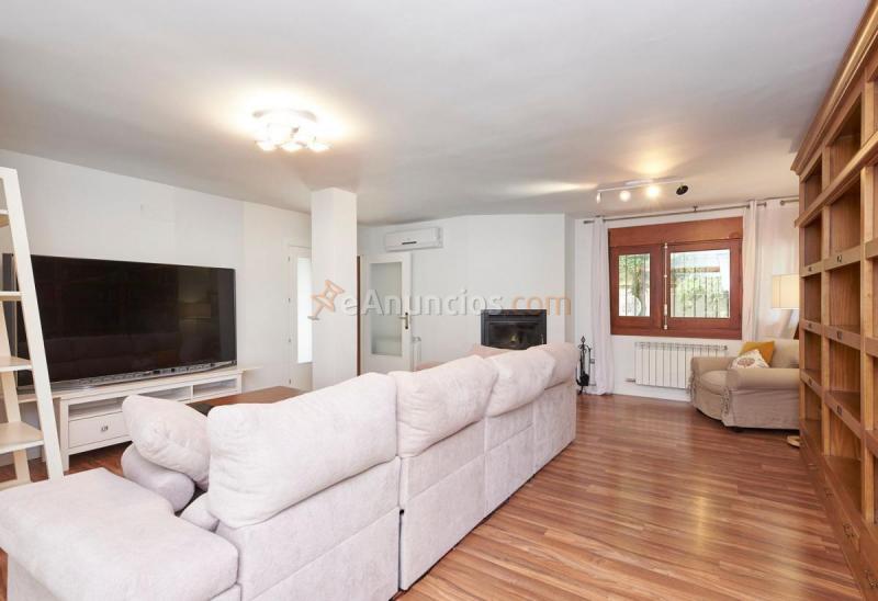 Adosado en venta en  Albolote