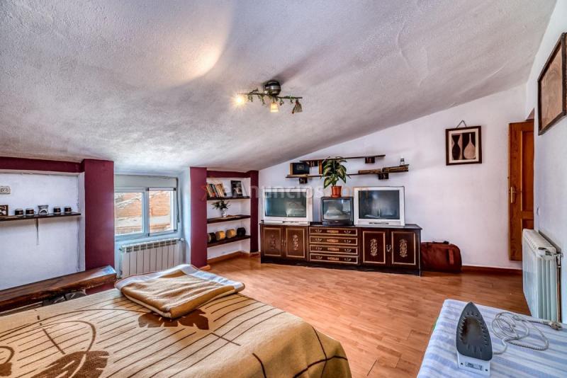 Adosado en venta en  Torrijo del Campo