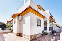 Casa en venta en  Niágara, Orihuela Costa, Orihuela