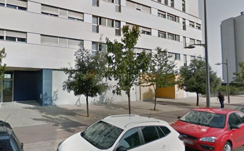 Local Comercial en venta en Avenida Reina Sofia, Zabalgana - Ariznabarra, Vitoria-Gasteiz