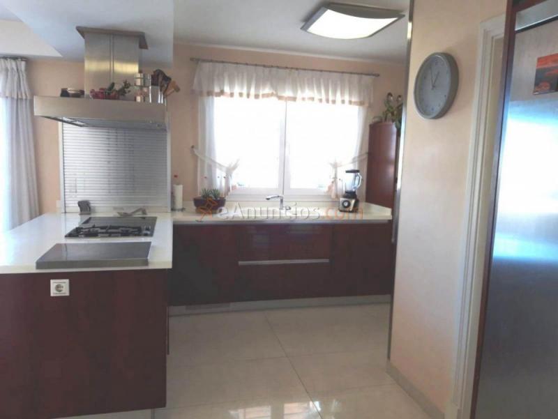 Adosado en venta en  S'Arenal, Llucmajor