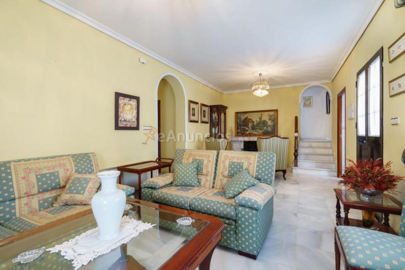 Adosado en venta en  Barrio Alto, San Juan de Aznalfarache