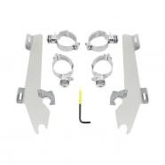 SOPORTE DE MONTAJE MEMPHIS SHADES SUZUKI M800 05-09