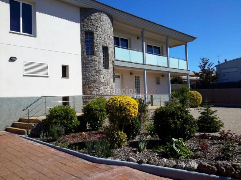 Adosado en venta en Calle Riba, Viladecavalls