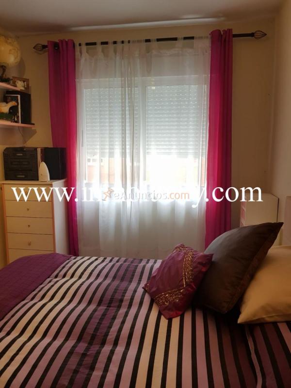 Apartamento en venta en  Lauri Volpi, L'Eixereta, Burjassot