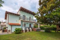 Adosado en venta en  Castrillon