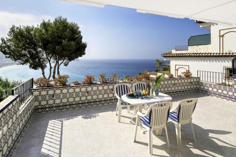 Casa en venta en Calle Montepino Sur, La Herradura, Almuñécar