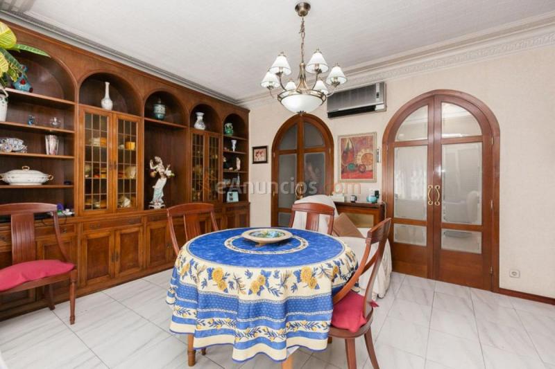 Adosado en venta en  La Creu Alta, Sabadell