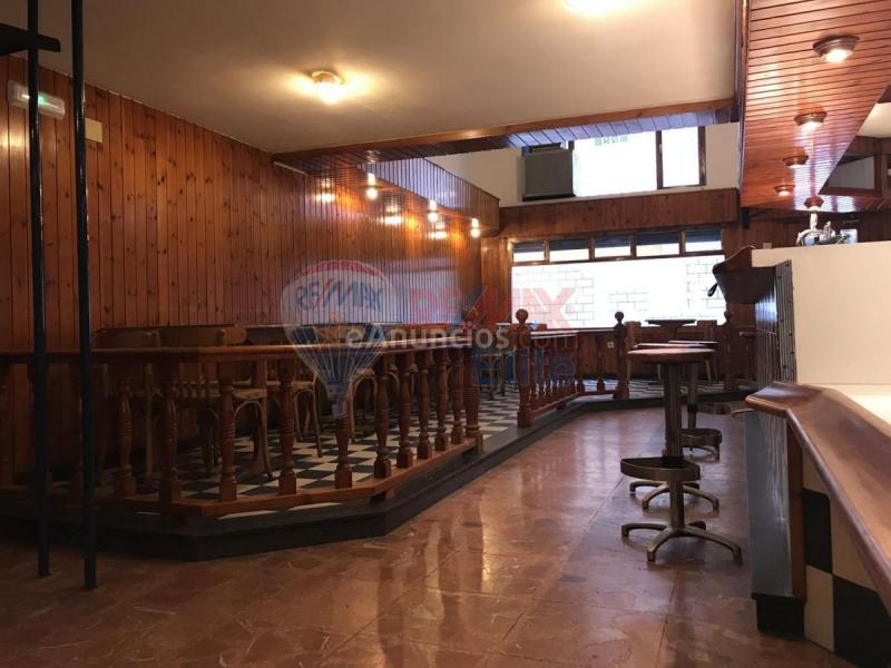 Local Comercial en venta en  Casimiro Argüelles, La Pola Siero, Siero
