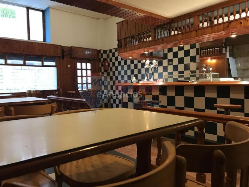 Local Comercial en venta en  Casimiro Argüelles, La Pola Siero, Siero