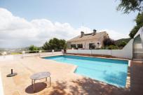 Adosado en venta en  Canyelles