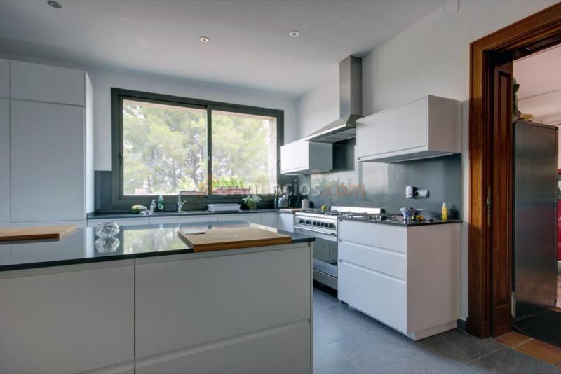 Adosado en venta en  Canyelles