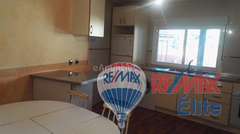 Adosado en venta en  Carrizo