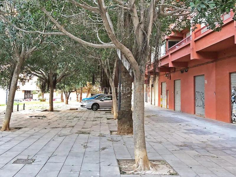 Local Comercial en venta en  La Sadia, Valncia