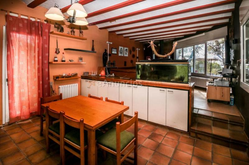 Adosado en venta en  Ullastrell