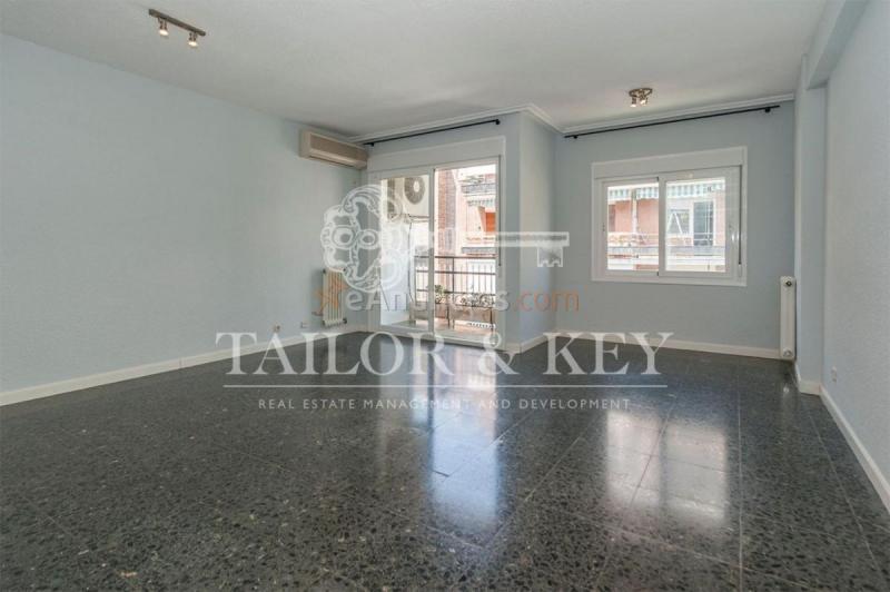 Apartamento en alquiler en Calle Rafael Herrera, Chamartín, Madrid