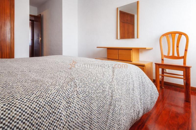 Apartamento en venta en  Centro, Castro-Urdiales