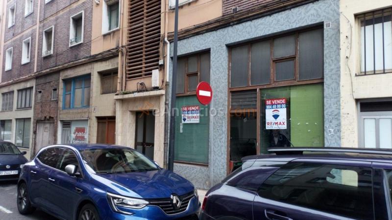 Local Comercial en venta en  Hernan Cortes, Oeste, Gijón