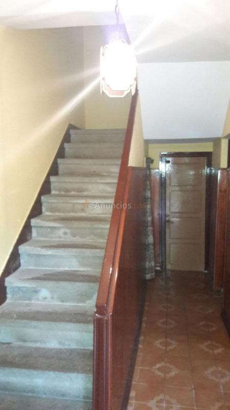 Adosado en venta en  FERROÑES, Llanera