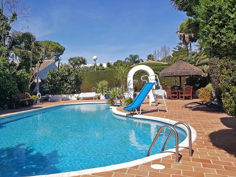 Adosado en venta en  Los Monasterios-Alfinach, Puol