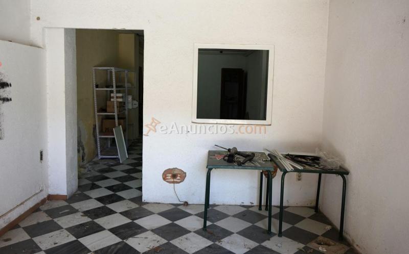 Local Comercial en alquiler en  General Pereira, Requena