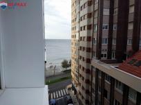 Apartamento en venta en Calle la Playa, Centro, Gijón