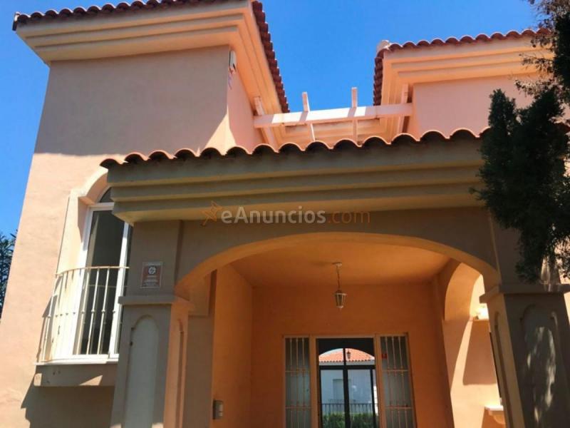 Adosado en venta en  Orfebres, Riviera del Sol, Mijas