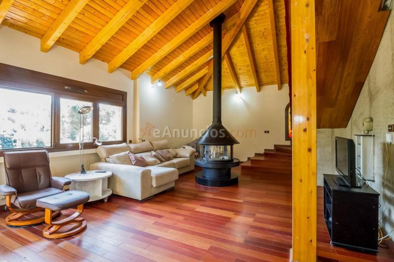 Adosado en venta en  Vallgorguina