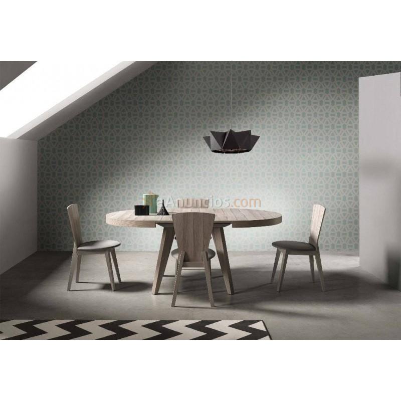 Mesa de comedor de estilo nórdico acabado roble redonda y extensible